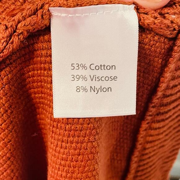 Sahalie Split Back Sweater - Picture 7 of 7